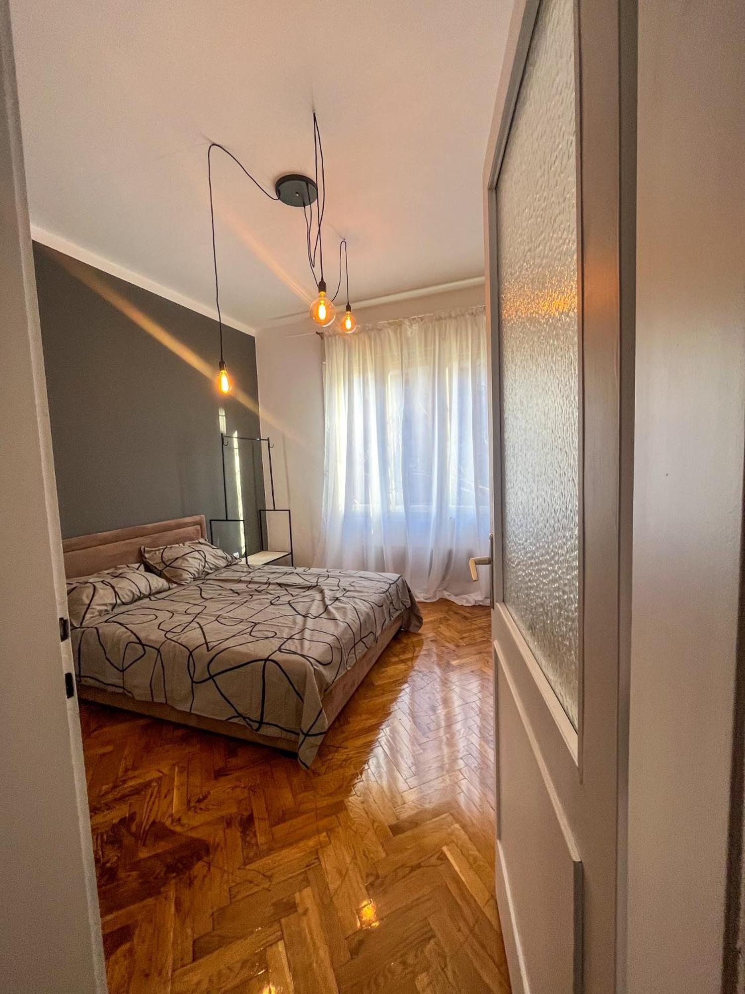 Two Bedroom Apartment Near Slavija Square Belgrade Luaran gambar